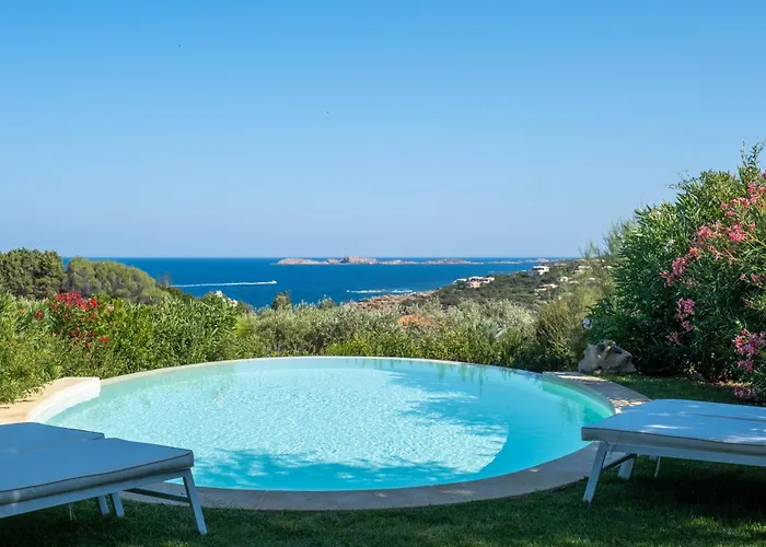 Cala Granu Con Piscina Privata E Vista Mare