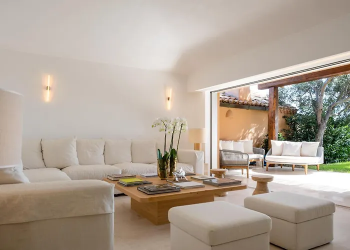 Cala Granu Con Piscina Privata E Vista Mare וילה פורטו צ'רבו